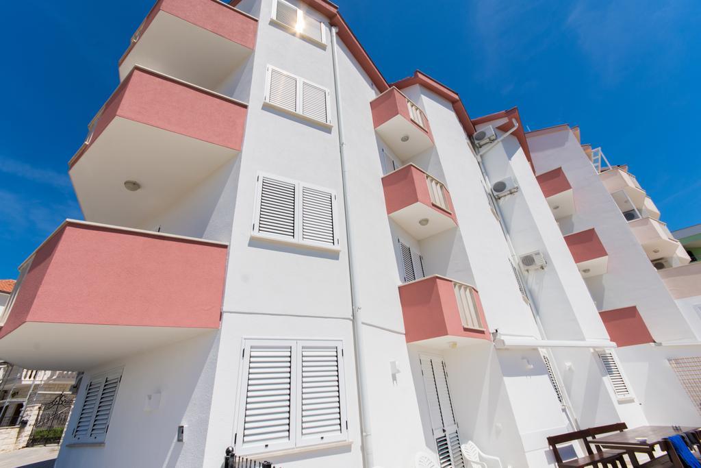 Apartment Ljuba Τρογκίρ Εξωτερικό φωτογραφία
